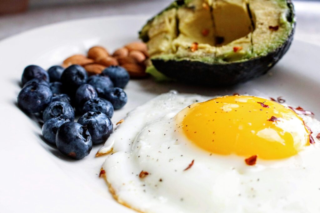 High Protein Breakfast Recipes for Muscle Gain (Complete SEO Guide 2026)